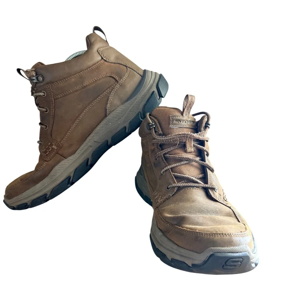 Skechers Hiking Boots Mens 10 Relaxed Fit 204454 Brown Water Repellent EUC